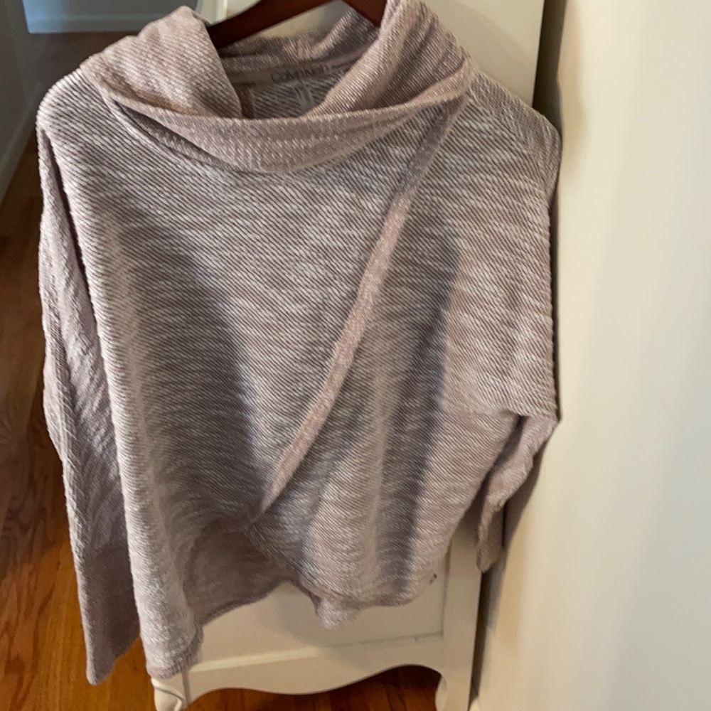 Calvin Klein yoga pullover
